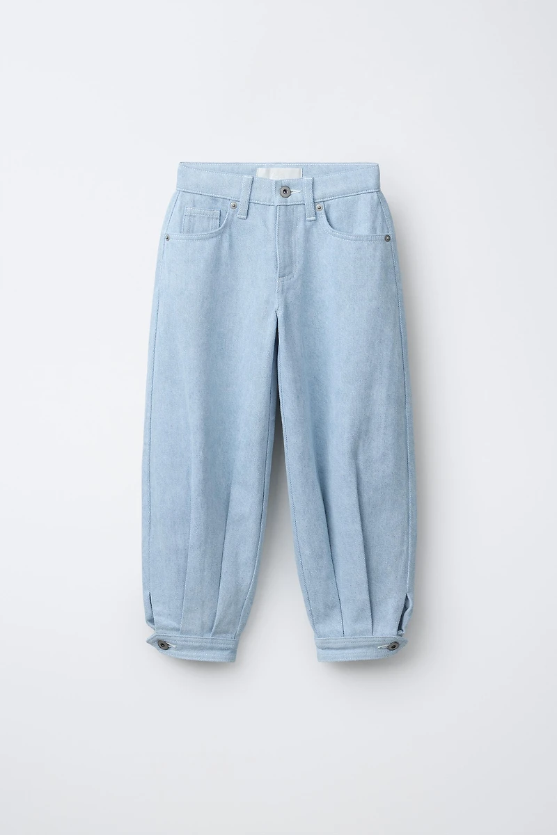 BAGGY PLEATED PANTS