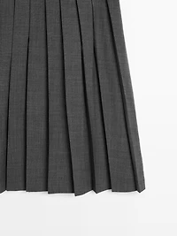 Midi skirt with box pleats