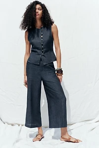 TOE STRAP SANDALS