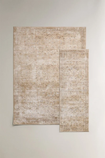 VINTAGE STYLE AREA RUG