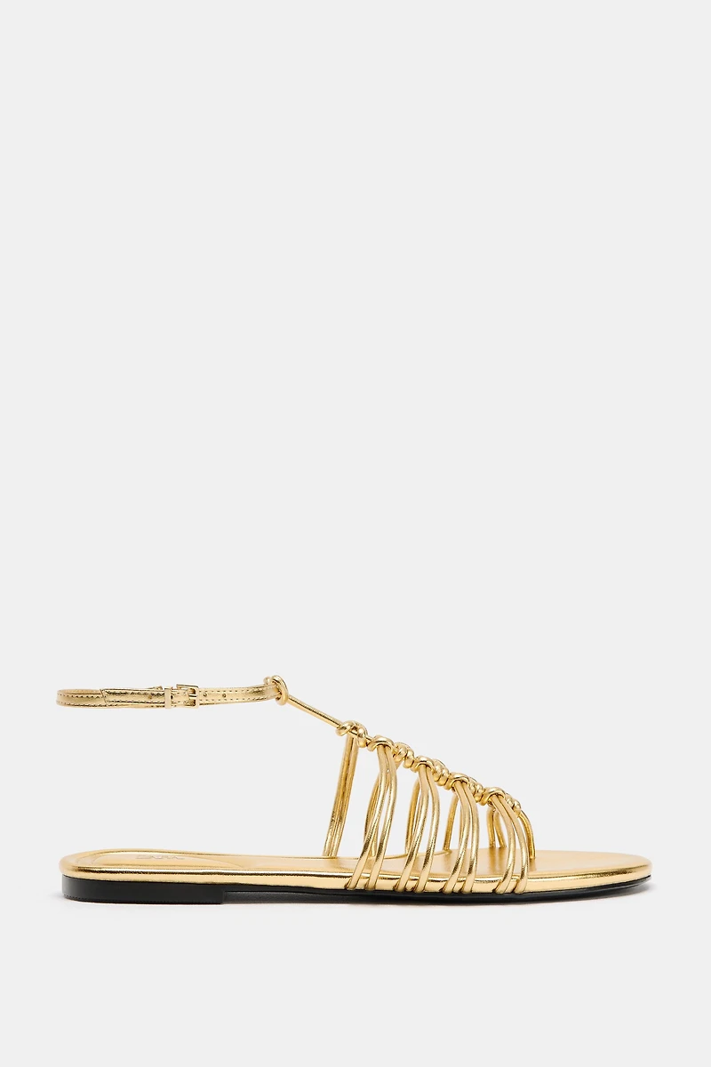 METALLIC EFFECT FLAT SANDALS