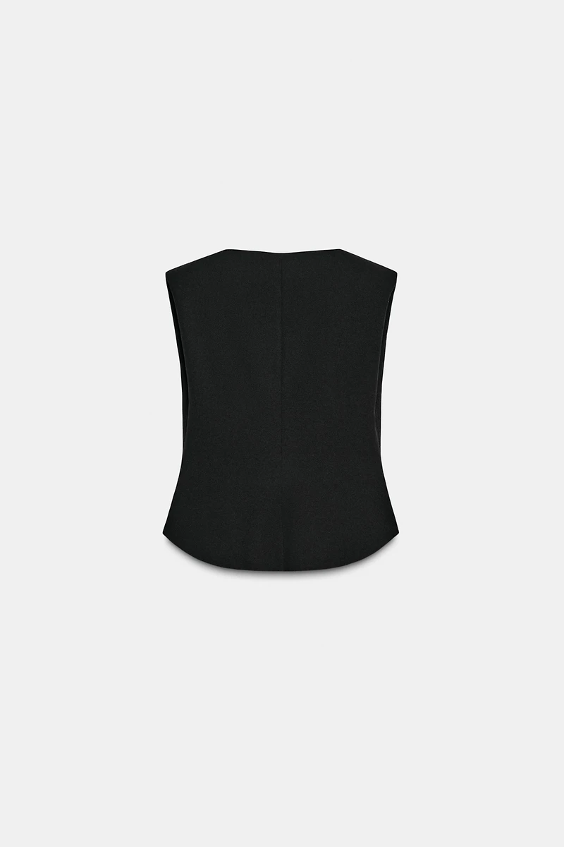 CREPE PEPLUM SHOULDER PAD TOP