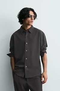 RELAXED FIT FLOWY SHIRT
