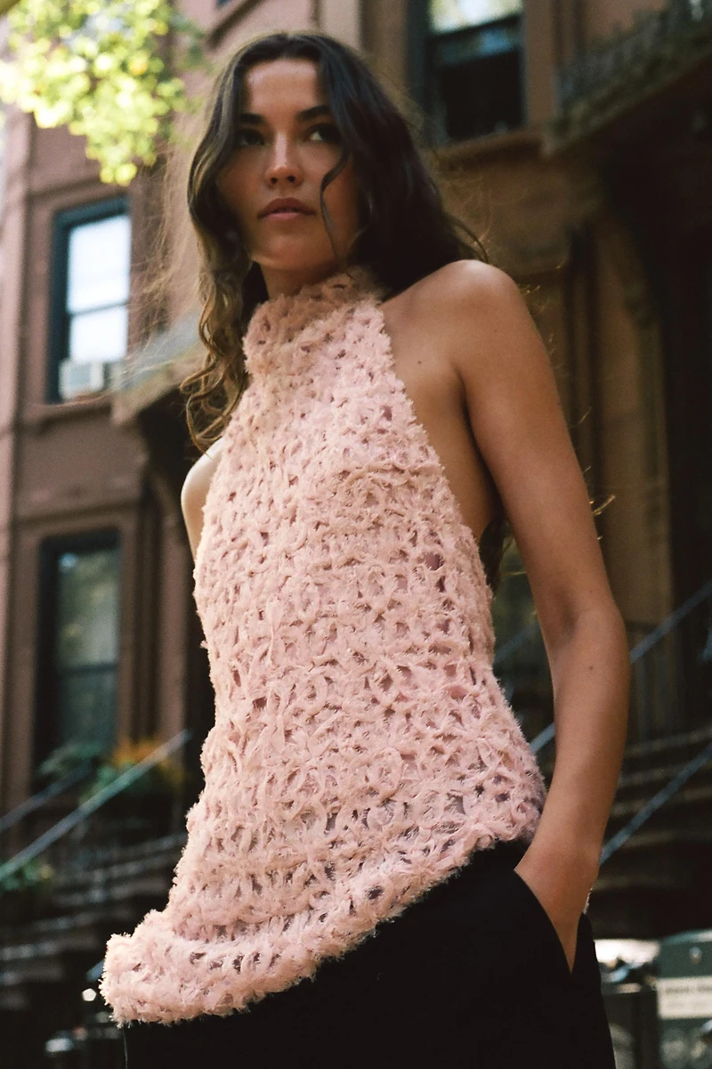 ASYMMETRIC HALTER TOP