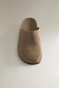 MINIMALIST LEATHER CLOGS