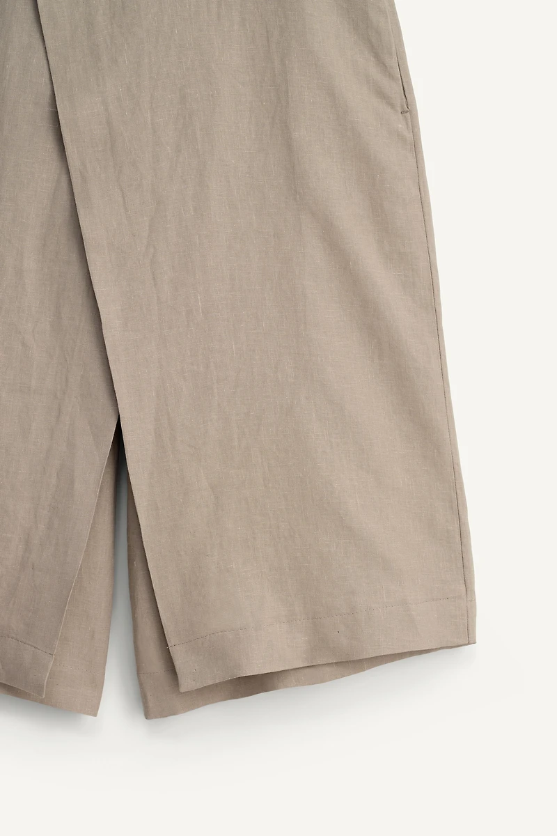 100% LINEN WIDE FIT WRAP SHORTS