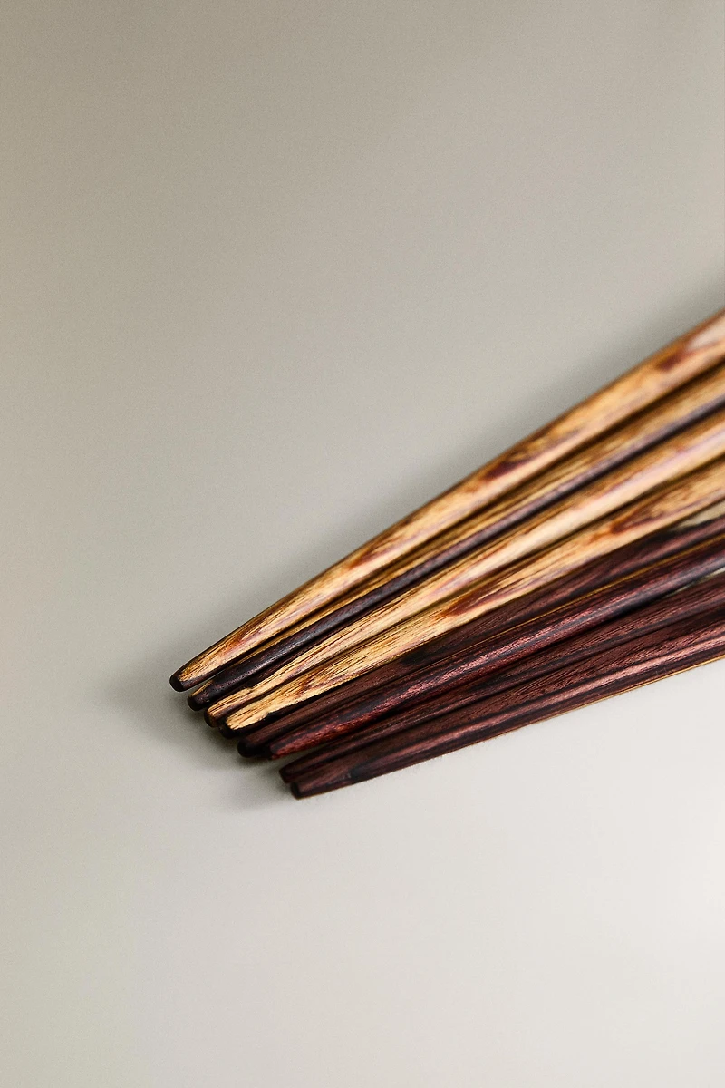SET OF WOODEN FIR CHOPSTICKS (SET OF 8)