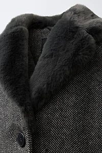 HERRINGBONE COAT WITH FAUX FUR COLLAR