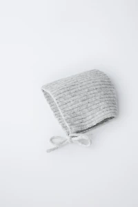 RIBBED KNIT BONNET