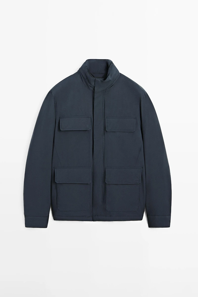 Water-repellent puffer jacket with pockets