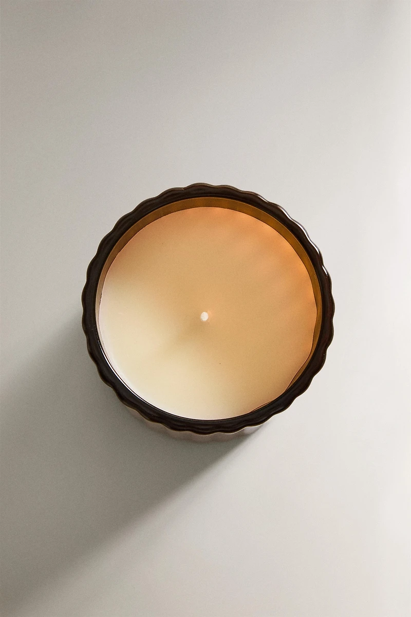 (230 G) PUMPKIN SPICE SCENTED CANDLE
