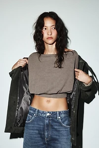 LONG SLEEVE SOFT SWEATER