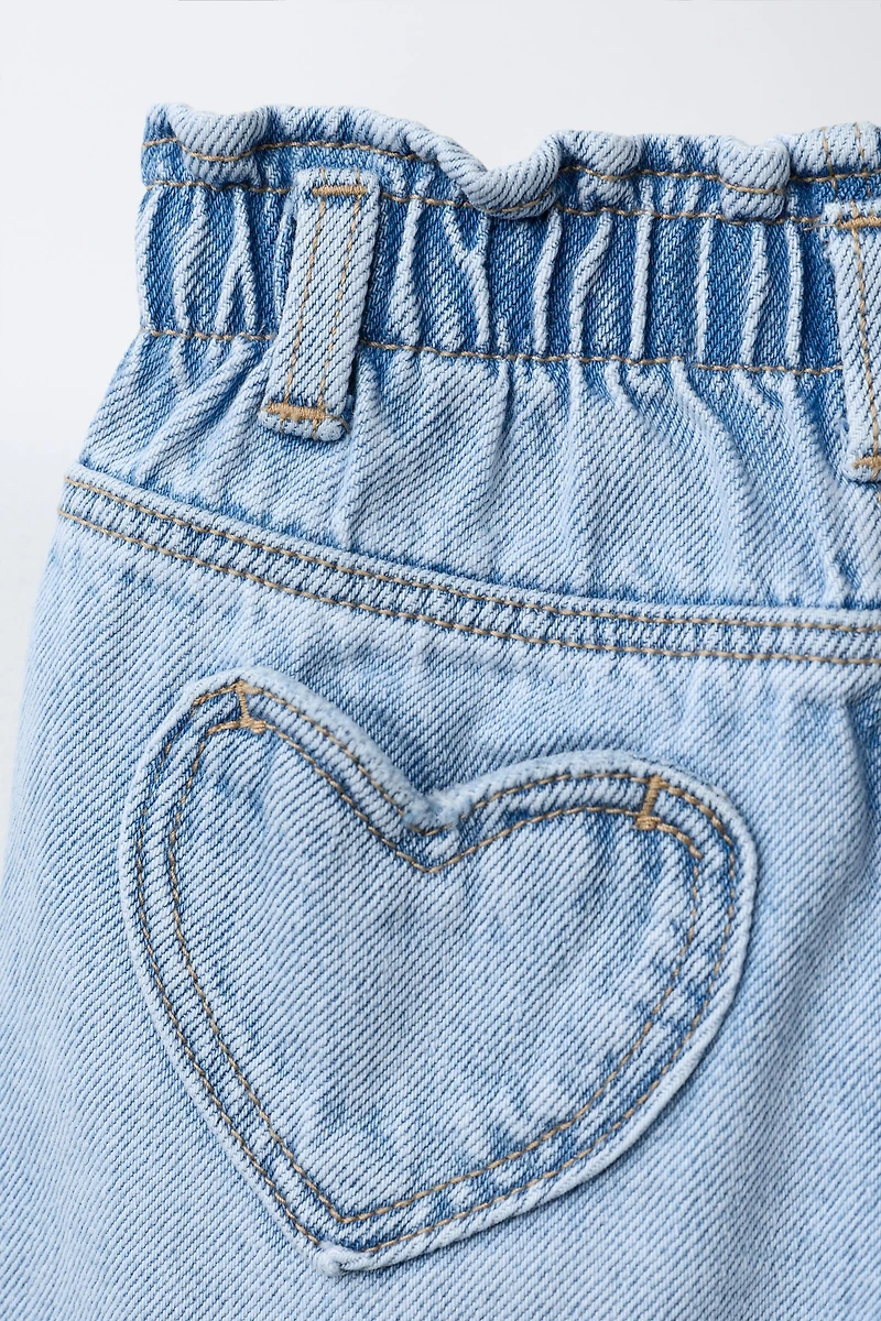 BAGGY PAPERBAG JEANS WITH HEART POCKETS
