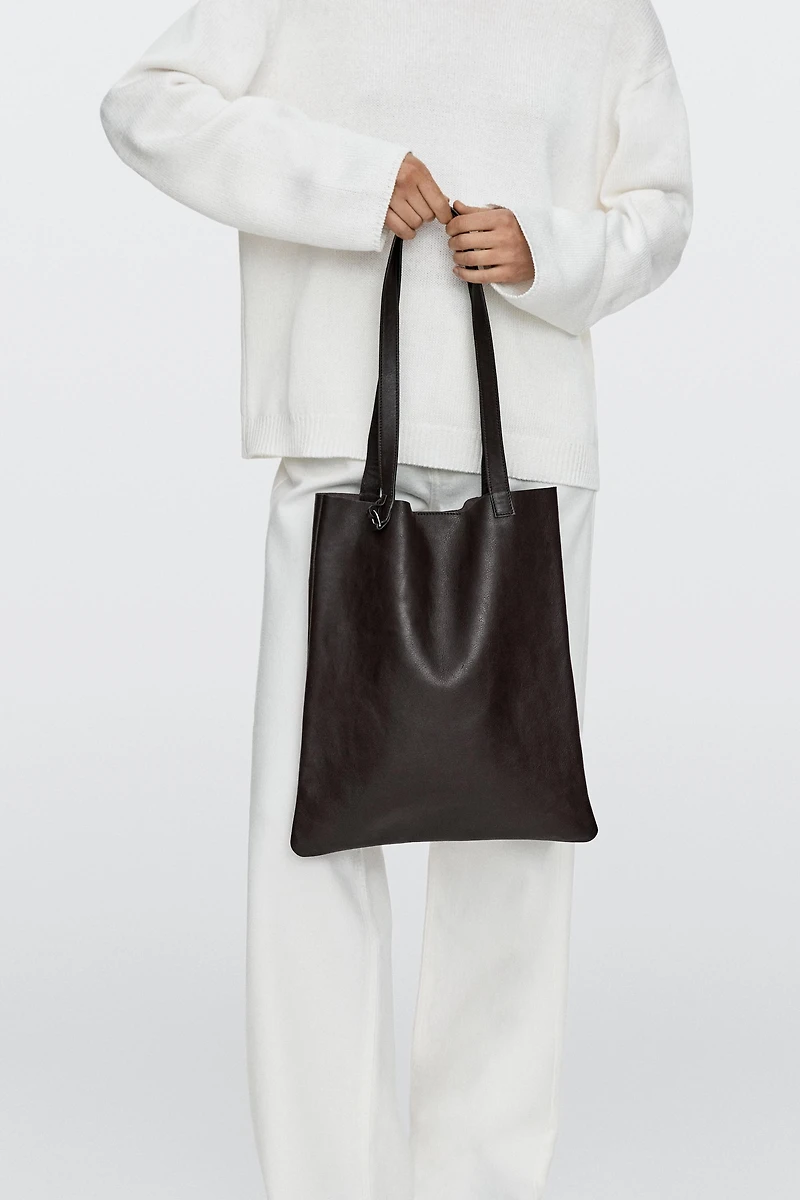 Tote bag avec détail pochette en cuir nappa