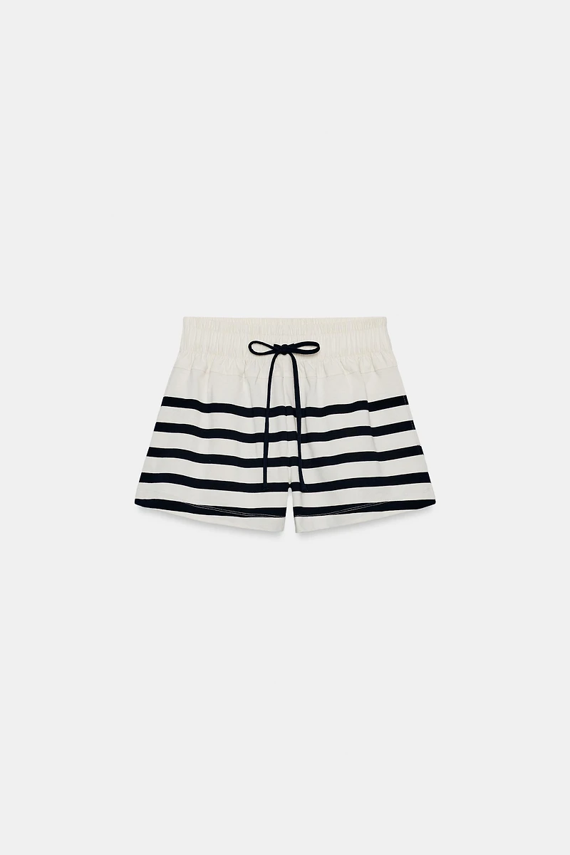 SHORT À RAYURES