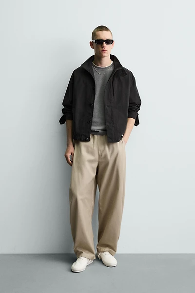 PANTALON BALLON FIT À PLIS