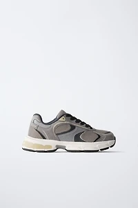 MULTI-PIECE ATHLETIC SNEAKERS