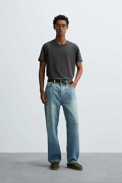 JEAN COUPE DROITE LONGUEUR CHEVILLE