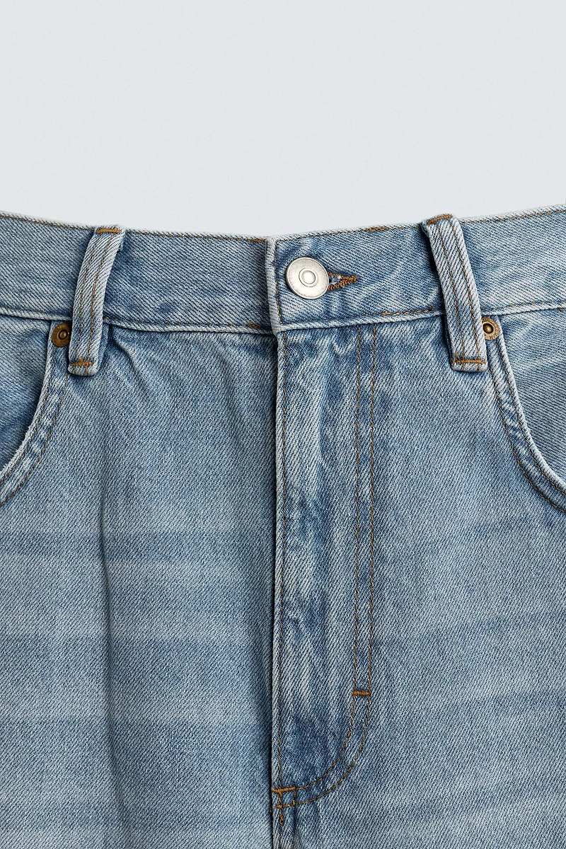 BAGGY FIT JEANS © OTIS KWAME KYE QUAICOE