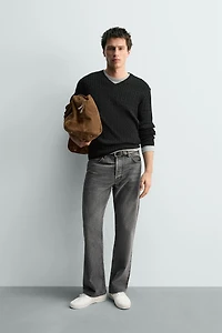 TEXTURED CABLE KNIT JUMPER