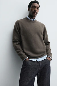 TEXTURED KNIT SWEATER