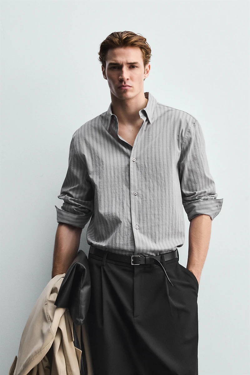 TEXTURED STRIPED SHIRT