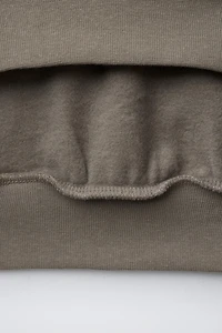 HOODIE AND STRIPED JOGGER PANTS SET