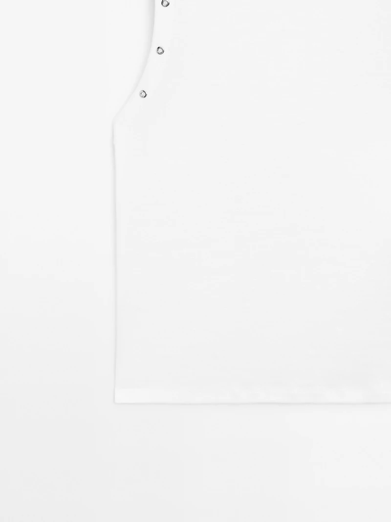 Crew neck T-shirt with eyelet detail
