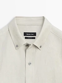 Flowing shirt with pocket