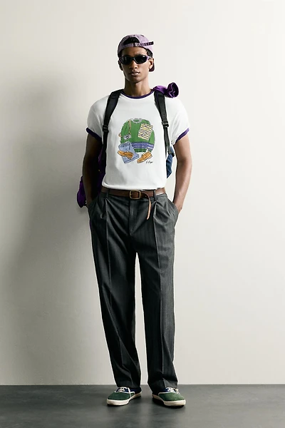 CONTRAST PRINT T-SHIRT