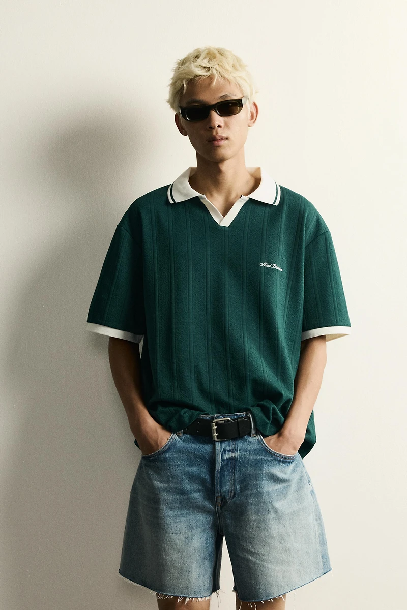 RELAXED FIT TEXTURED EMBROIDERED POLO