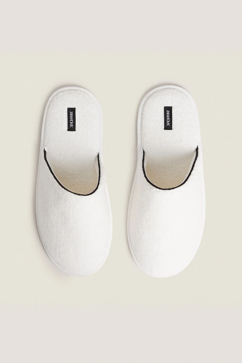 TERRYCLOTH SLIPPERS WITH PIPING