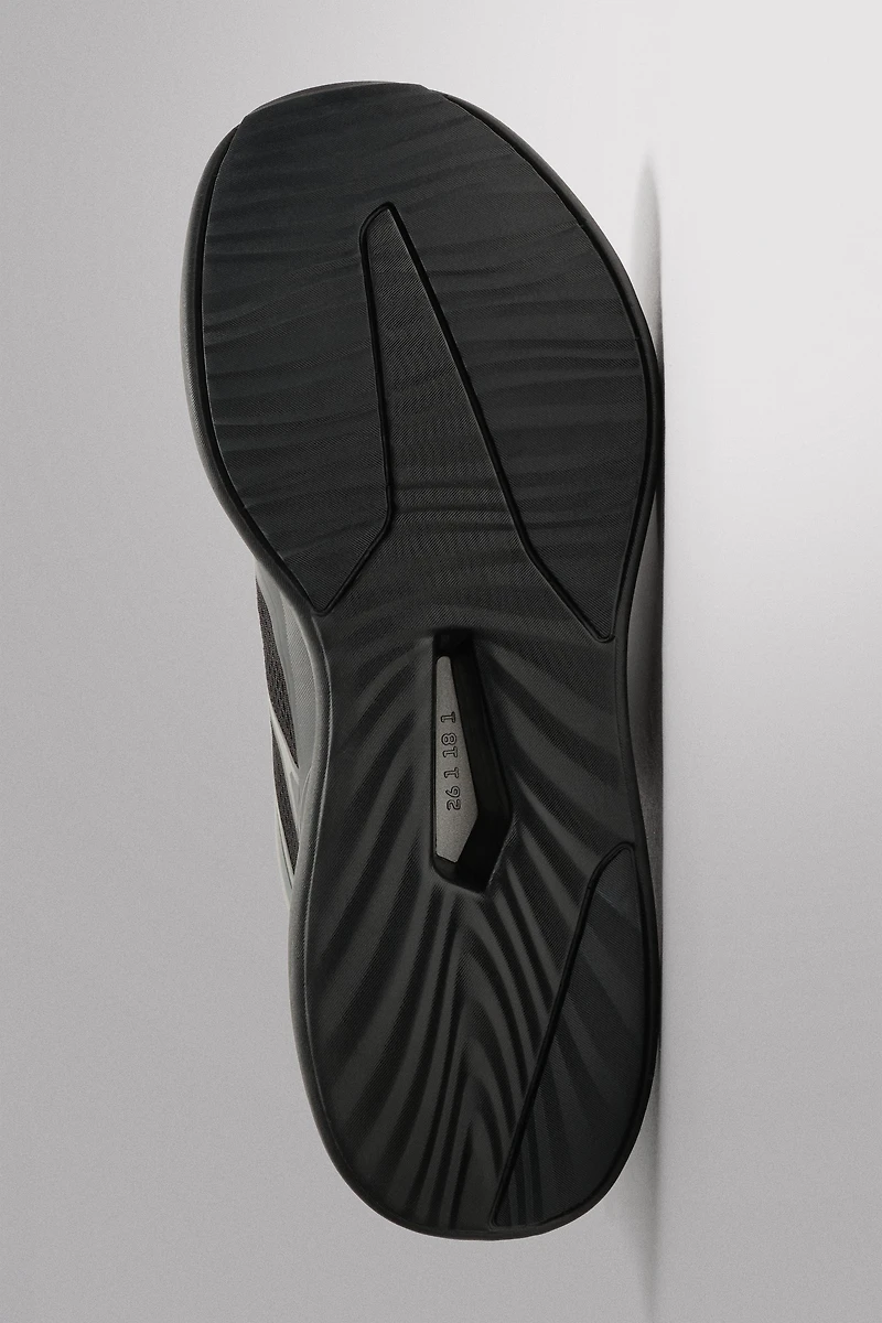 RUNNING SNEAKERS