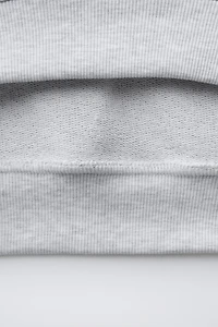 SHORT SLEEVE RAISED SWEATSHIRT