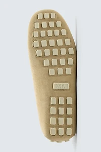 CASUAL LEATHER LOAFERS