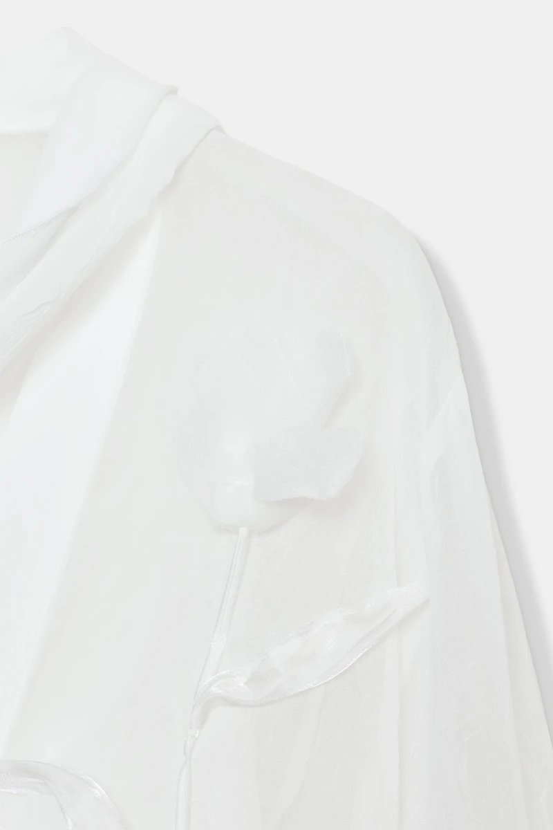 SEMI-SHEER FLOWER BLOUSE