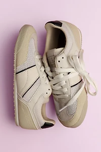 MESH SNEAKERS