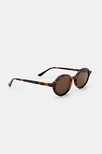 OVAL PLASTIC SUNGLASSES
