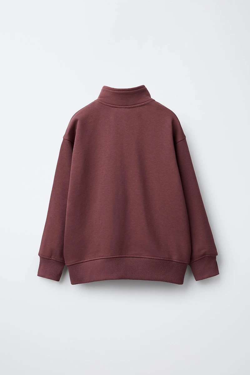 TEXT SWEATSHIRT AND JOGGER PANTS SET