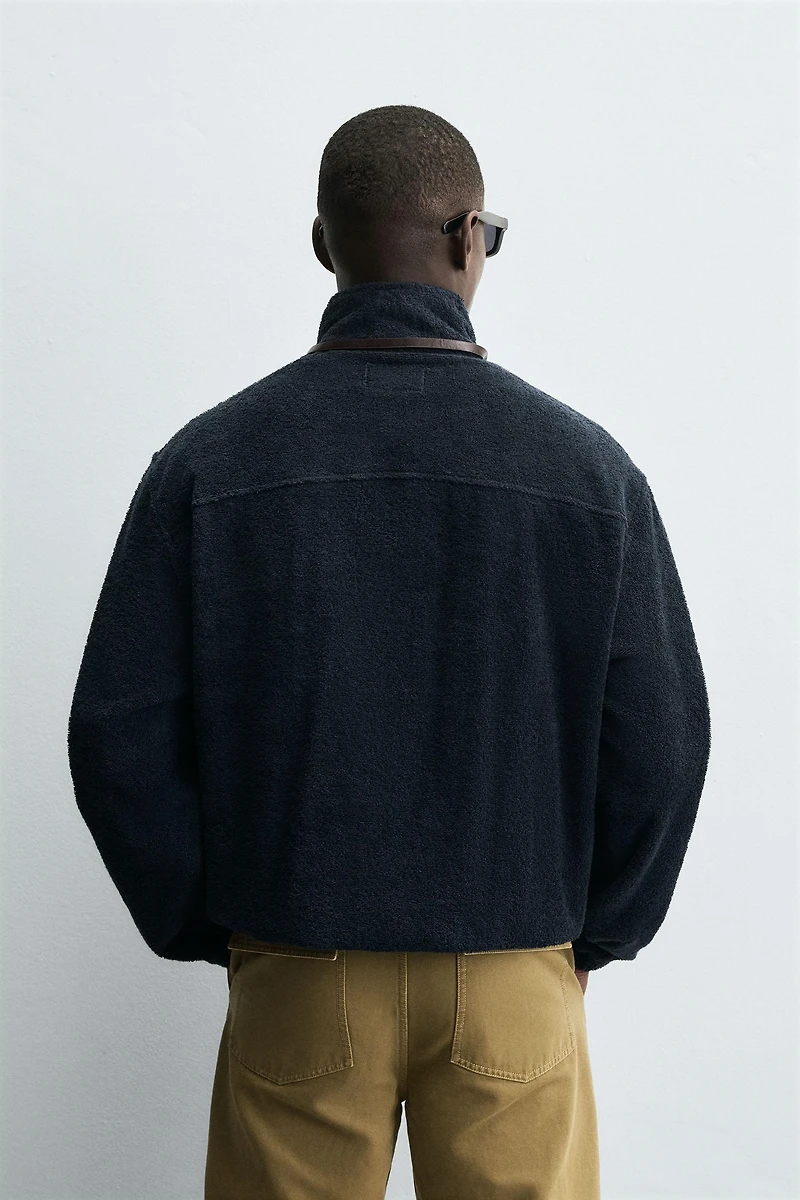 VESTE KANGOUROU TEXTURÉE