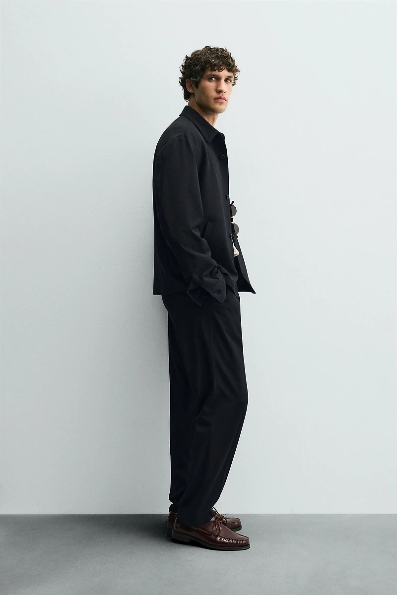 REGULAR FIT PLEATED PANTS