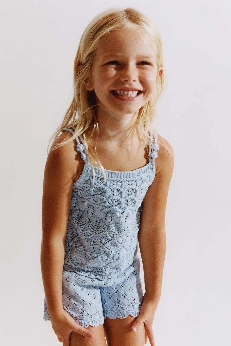 TOP EN MAILLE FANTAISIE