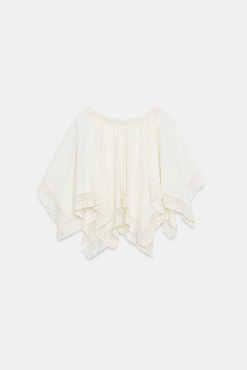 TOP CAPE EN DENTELLE