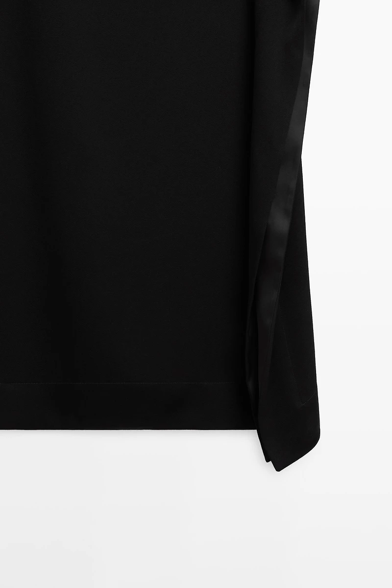Robe fluide asymétrique à volant - STUDIO