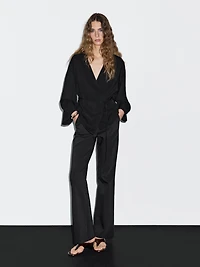 Flowing V-neck kimono