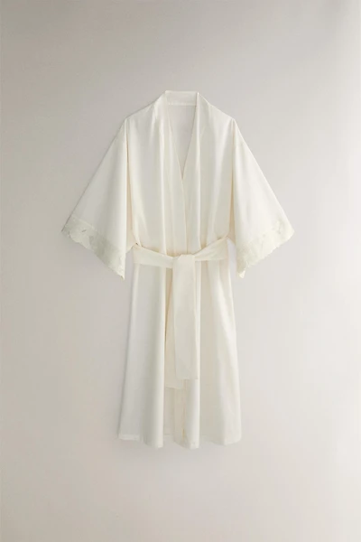 COTTON ROBE WITH EMBROIDERY