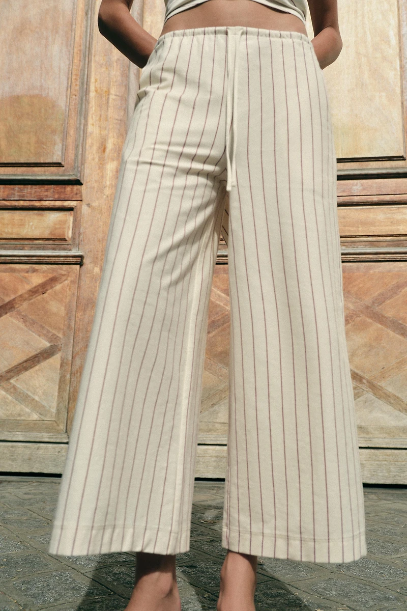 PANTALON LARGE À RAYURES