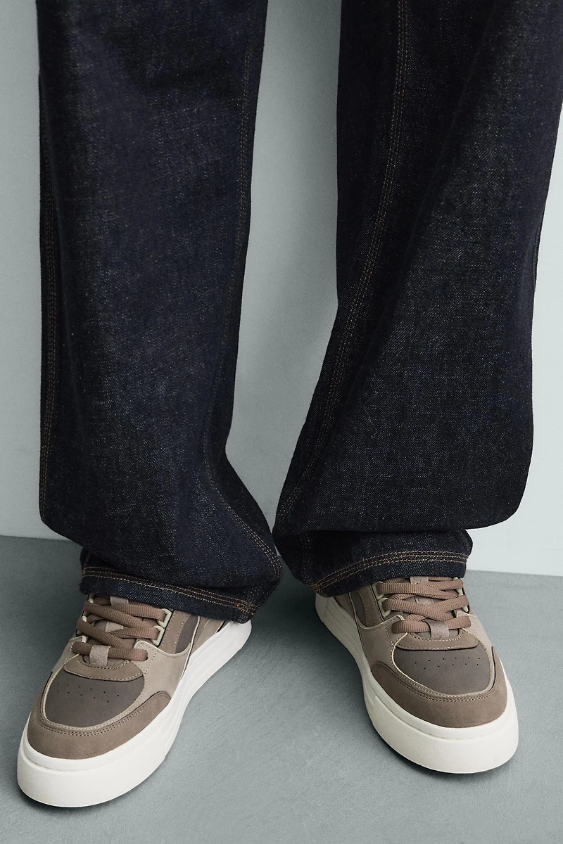 BASKETS STYLE RÉTRO