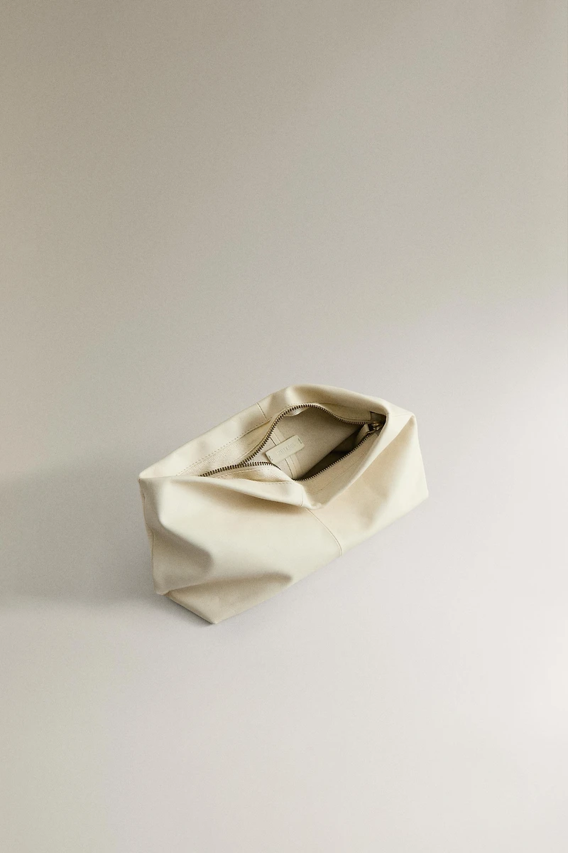 TROUSSE DE TOILETTE CUIR NAPPA