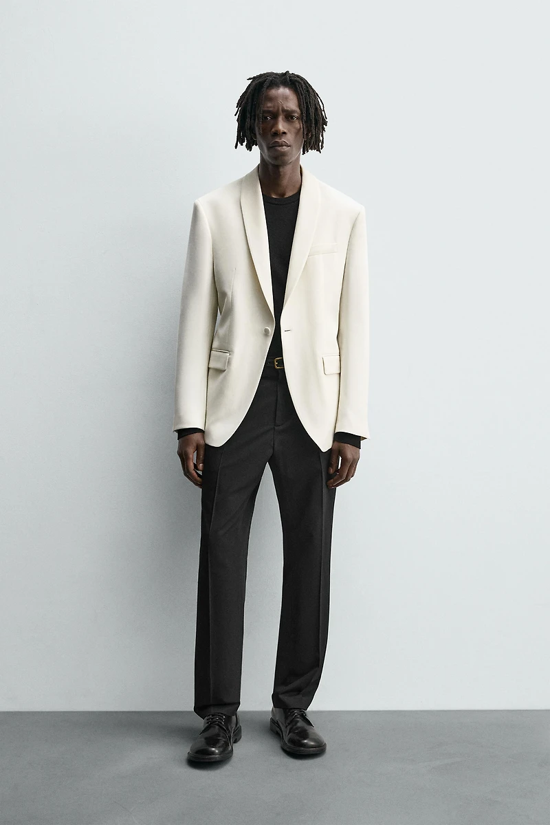 TUXEDO BLAZER